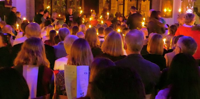 2017-12-24 4pm Christingle Service (1) edited